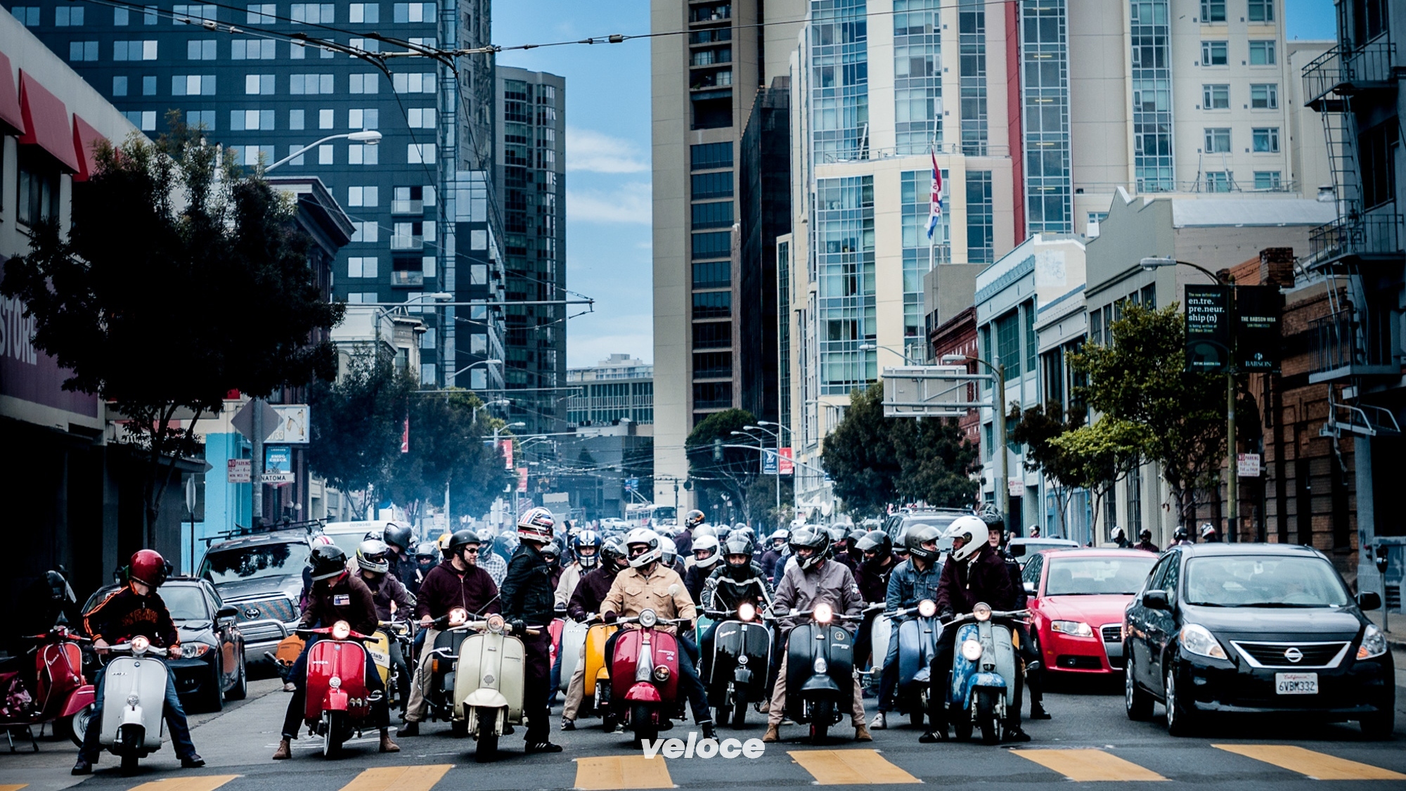 Sulle strade di San Francisco. Ma in Vespa Veloce