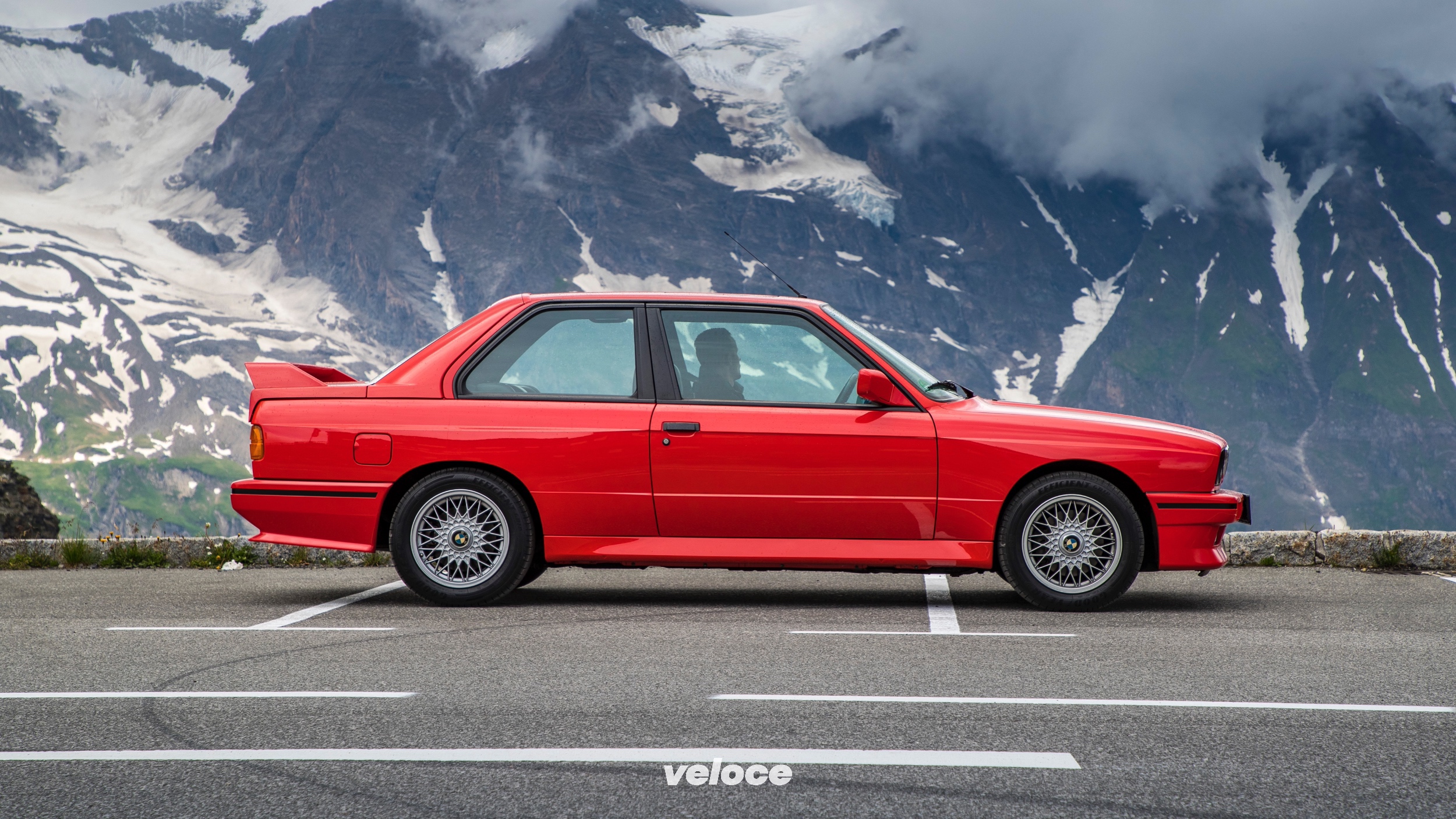 BMW M3 E30, dal Turismo alla strada - Veloce