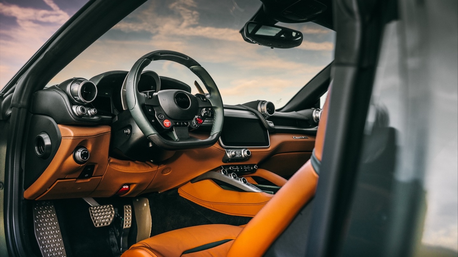 Perché scegliere una Ferrari Purosangue quando puoi avere questa? - Veloce